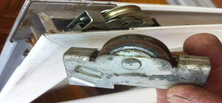 screen door roller repair in Elverta